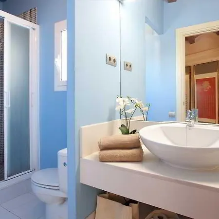 Apbcn Gracia Terraced Apartment
